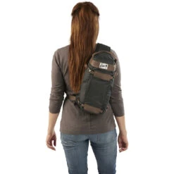 Kelty Spur 9L Sling Pack | Black Geo-Heather -Kelty Sales Store KL17 Spur geoheather onbodyback3