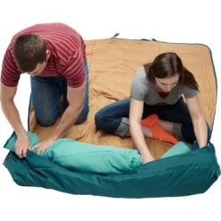 Kelty Shindig Blanket | Deep Teal/Latigo Bay -Kelty Sales Store ShindigBlanket deepTeal latigoBay feature4 KL17